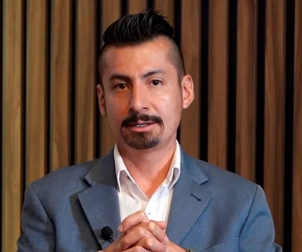 Luis Alberto Rivas Menera — Conferencista de Ventas Ventas B2b