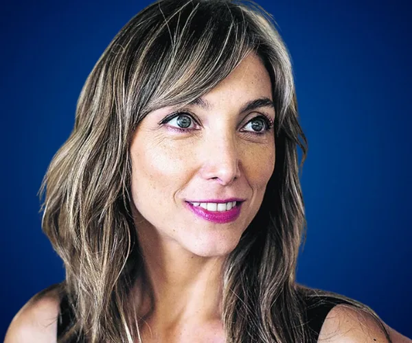Jenny Cavallo — Conferencista de Motivación Motivación Empresarial