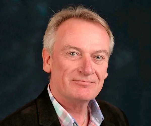 Chris Skinner — Conferencista de Innovación Innovación Disruptiva