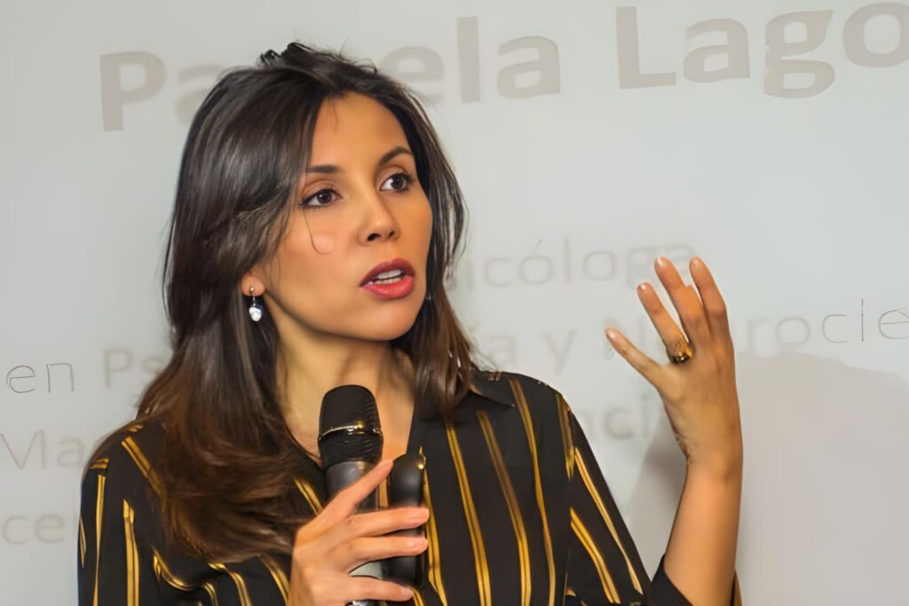 Pamela Lagos, conferencista para eventos corporativos sobre Neurociencia Aplicada