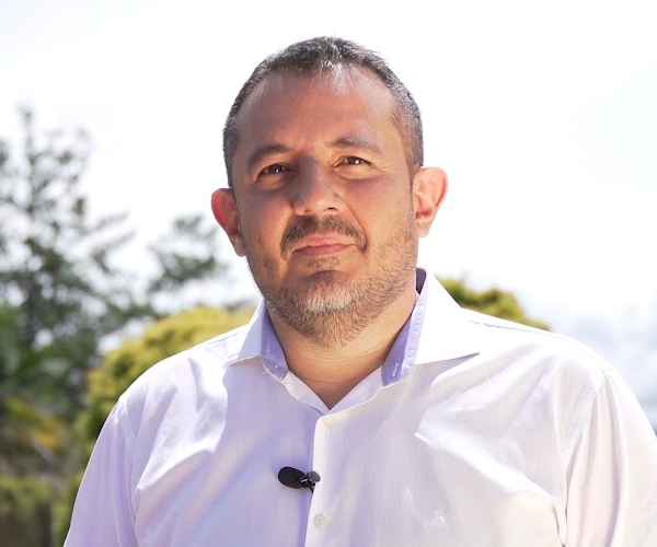 Andrés Hurtado Gómez, conferencista para eventos corporativos sobre Programación Neurolingüística